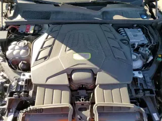 ✅ 2023 Porsche Cayenne Turbo S E-Hybrid • VIN: WP1BH2AYXPDA37060 • Lot: 87705655. Listed on Copart with 32,957 mi. Free auction sales archive from the USA and detailed vehicle history report at DreamBid. Image 15.