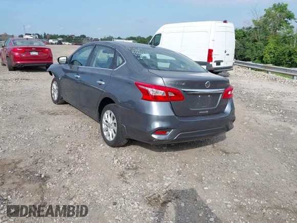 ✅ 2018 Nissan Sentra S • VIN: 3N1AB7AP2JY239238 • Lot: 42785784. Wystawiony na IAAI z przebiegiem 105 652 mil. Bezpłatny archiwum sprzedaży aukcyjnych z USA i szczegółowy raport historii pojazdu na DreamBid. Zdjęcie 3.