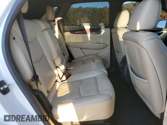 ✅ 2018 Cadillac XT5 Luxury FWD • VIN: 1GYKNCRS2JZ181240 • Лот: 83807004. Опубліковано раніше на Copart з пробігом 89 130 миль. Безкоштовний доступ до архіву аукціонних продажів зі США та докладний звіт про історію автомобіля на DreamBid. Зображення 11.
