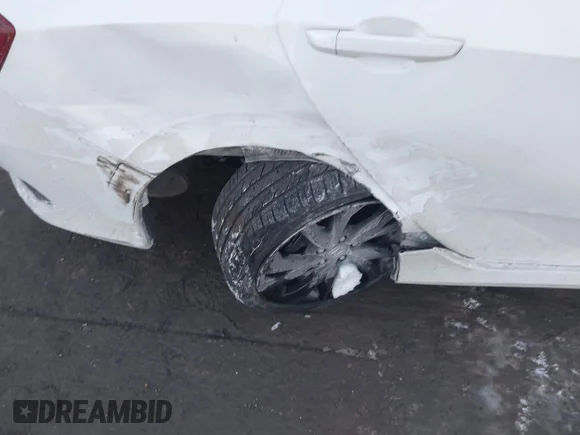 ✅ 2019 Honda Civic Sport • VIN: 2HGFC2E86KH521820 • Lot: 44301325. Wystawiony na IAAI z przebiegiem 67 228 mil. Bezpłatny archiwum sprzedaży aukcyjnych z USA i szczegółowy raport historii pojazdu na DreamBid. Zdjęcie 6.