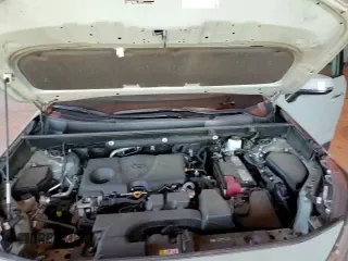 ✅ 2022 Toyota RAV4 XLE • VIN: 2T3W1RFV1NW222693 • Lot: 92199815. Wystawiony na Copart z przebiegiem 52 127 mil. Bezpłatny archiwum sprzedaży aukcyjnych z USA i szczegółowy raport historii pojazdu na DreamBid. Zdjęcie 13.