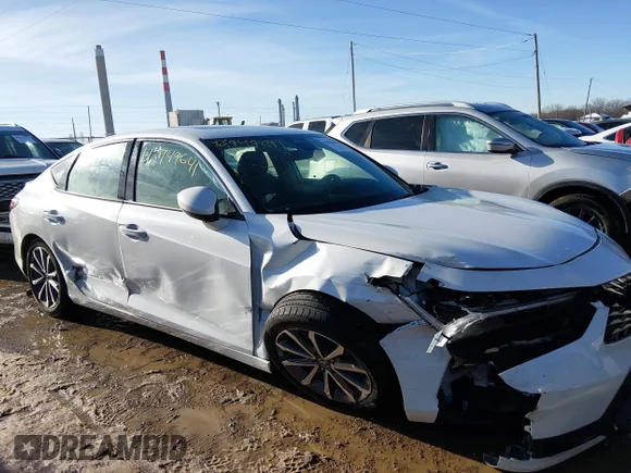 ✅ 2024 Acura Integra • VIN: 19UDE4H23RA014595 • Lot: 43949641. Wystawiony na IAAI z przebiegiem 14 388 mil. Bezpłatny archiwum sprzedaży aukcyjnych z USA i szczegółowy raport historii pojazdu na DreamBid. Zdjęcie 6.