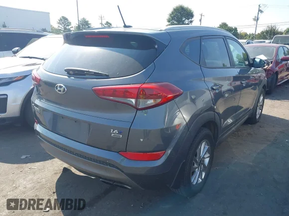✅ 2016 Hyundai Tucson Sport • VIN: KM8J3CA27GU222384 • Lot: 43284327. Wystawiony na IAAI z przebiegiem 177 739 mil. Bezpłatny archiwum sprzedaży aukcyjnych z USA i szczegółowy raport historii pojazdu na DreamBid. Zdjęcie 4.