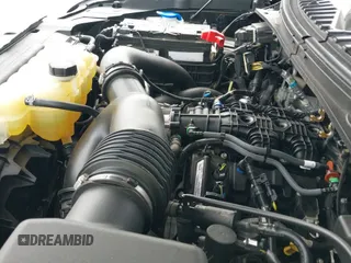 ✅ 2019 Lincoln Navigator Black Label • VIN: 5LMJJ2TT4KEL13280 • Lot: 42644021. Wystawiony na IAAI z przebiegiem 35 006 mil. Bezpłatny archiwum sprzedaży aukcyjnych z USA i szczegółowy raport historii pojazdu na DreamBid. Zdjęcie 13.