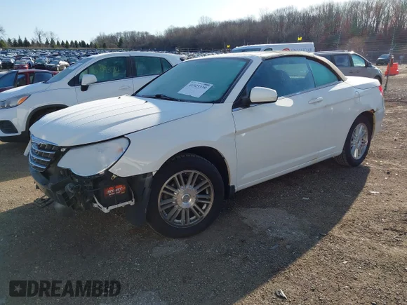 ✅ 2009 Chrysler Sebring Touring • VIN: 1C3LC55D09N516599 • Лот: 41925339. Опубліковано раніше на IAAI з пробігом 164 248 миль. Безкоштовний доступ до архіву аукціонних продажів зі США та докладний звіт про історію автомобіля на DreamBid. Зображення 2.