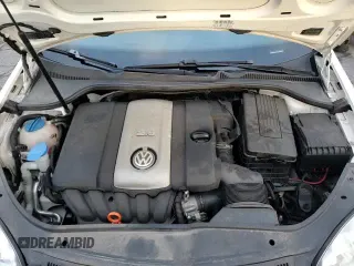 ✅ 2009 Volkswagen Jetta SE • VIN: 3VWTZ71K69M252449 • Lot: 86860934. Listed on Copart with 106,593 mi. Free auction sales archive from the USA and detailed vehicle history report at DreamBid. Image 14.