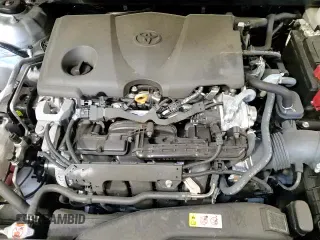 2022 Toyota Camry SE z VIN 4T1S11AK2NU050793, wystawiony jako Copart lot #80096225 z przebiegiem 19 197 mil mil oraz Czysty tytuł • Clean title. Historia ofert i sprzedaży dostępna na DreamBid. Obrazek 13.