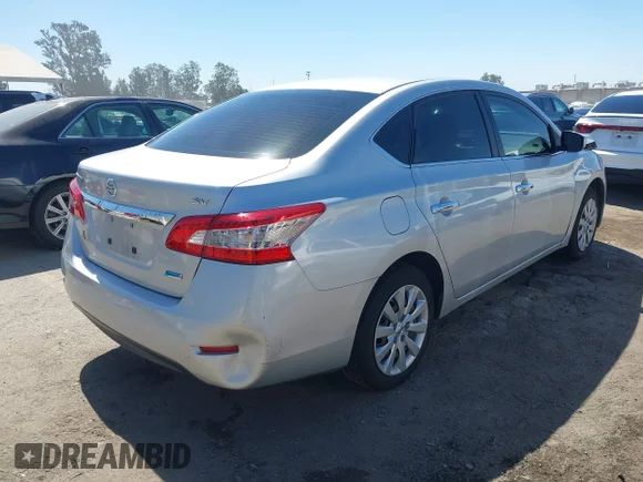 ✅ 2014 Nissan Sentra S • VIN: 1N4AB7AP1EN850593 • Лот: 45083901. Опубліковано раніше на IAAI з пробігом 151 825 миль. Безкоштовний доступ до архіву аукціонних продажів зі США та докладний звіт про історію автомобіля на DreamBid. Зображення 4.