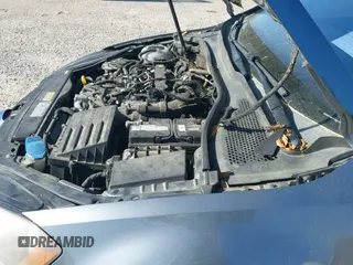 ✅ 2015 Volkswagen Golf S • VIN: 3VW2A7AU0FM012085 • Лот: 42043743. Опубликован ранее на IAAI с пробегом 149 537 миль. Бесплатный доступ к архиву аукционных продаж из США и подробный отчёт об истории автомобиля на DreamBid. Изображение 19.