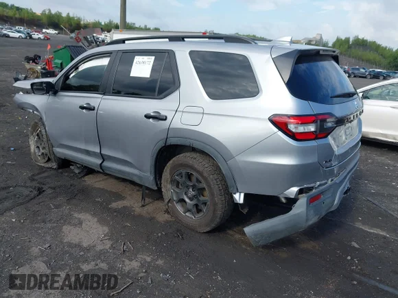 ✅ 2023 Honda Pilot TrailSport • VIN: 5FNYG1H60PB020340 • Lot: 42638172. Wystawiony na IAAI z przebiegiem Nie podano. Bezpłatny archiwum sprzedaży aukcyjnych z USA i szczegółowy raport historii pojazdu na DreamBid. Zdjęcie 3.