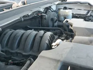 ✅ 2020 Chevrolet Tahoe Commercial • VIN: 1GNLCDEC9LR115556 • Lot: 43639086. Wystawiony na IAAI z przebiegiem 168 618 mil. Bezpłatny archiwum sprzedaży aukcyjnych z USA i szczegółowy raport historii pojazdu na DreamBid. Zdjęcie 19.