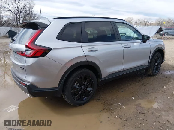 ✅ 2026 Honda CR-V Sport Touring • VIN: 7FARS6H98TE080732 • Лот: 44627997. Опубліковано раніше на IAAI з пробігом Не вказано. Безкоштовний доступ до архіву аукціонних продажів зі США та докладний звіт про історію автомобіля на DreamBid. Зображення 4.