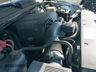 2011 Chevrolet Tahoe LTZ с VIN 1GNSKCE03BR290477, выставлен на аукционе IAAI как лот 43344748 с пробегом 241 167 миль миль и . История ставок и продаж доступна на DreamBid. Изображение 19.