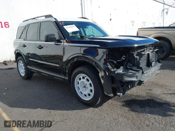 ✅ 2023 Ford Bronco Sport Heritage • VIN: 3FMCR9G60PRD10270 • Лот: 44468698. Опубликован ранее на IAAI с пробегом 31 388 миль. Бесплатный доступ к архиву аукционных продаж из США и подробный отчёт об истории автомобиля на DreamBid. Изображение 1.