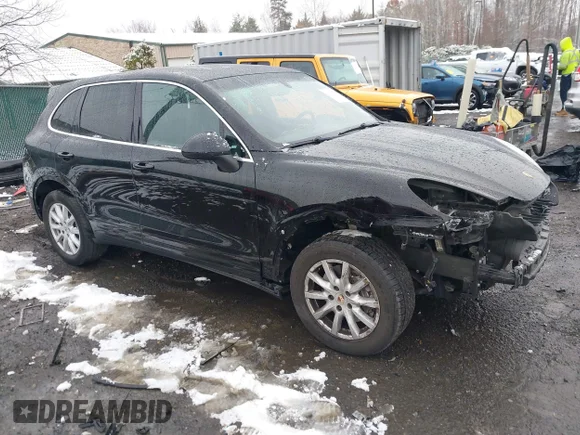✅ 2012 Porsche Cayenne • VIN: WP1AA2A27CLA08353 • Лот: 43858118. Опубліковано раніше на IAAI з пробігом 90 539 миль. Безкоштовний доступ до архіву аукціонних продажів зі США та докладний звіт про історію автомобіля на DreamBid. Зображення 1.