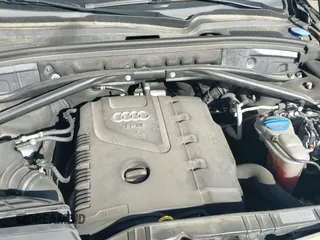 ✅ 2014 Audi Q5 Premium Plus • VIN: WA1LFAFP8EA104396 • Lot: 43620540. Listed on IAAI with 122,638 mi. Free auction sales archive from the USA and detailed vehicle history report at DreamBid. Image 20.