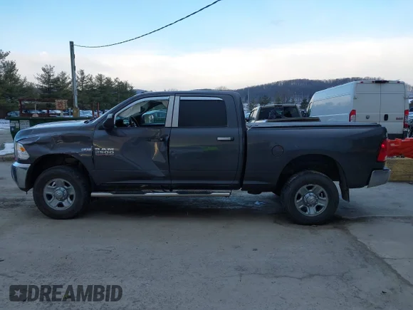 ✅ 2015 Ram 2500 Outdoorsman • VIN: 3C6TR5DTXFG638658 • Лот: 41413223. Опубликован ранее на IAAI с пробегом 144 991 миль. Бесплатный доступ к архиву аукционных продаж из США и подробный отчёт об истории автомобиля на DreamBid. Изображение 14.