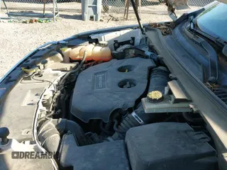 ✅ 2015 Lincoln MKC • VIN: 5LMCJ2A96FUJ30345 • Lot: 43318261. Listed on IAAI with 116,934 mi. Free auction sales archive from the USA and detailed vehicle history report at DreamBid. Image 19.