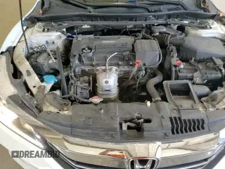 ✅ 2017 Honda Accord EX-L • VIN: 1HGCR2F99HA238442 • Lot: 82098105. Listed on Copart with 93,216 mi. Free auction sales archive from the USA and detailed vehicle history report at DreamBid. Image 15.