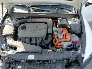 2024 Hyundai Sonata SEL z VIN KMHL34JJXRA094023, wystawiony jako Copart lot #66072825 z przebiegiem 5 624 mil mil oraz Szkoda całkowita • Salvage title. Historia ofert i sprzedaży dostępna na DreamBid. Obrazek 16.