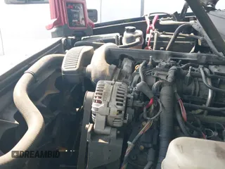 ✅ 2013 Cadillac Escalade ESV Platinum Edition • VIN: 1GYS4KEF4DR309553 • Lot: 42850037. Listed on IAAI with 147,414 mi. Free auction sales archive from the USA and detailed vehicle history report at DreamBid. Image 19.