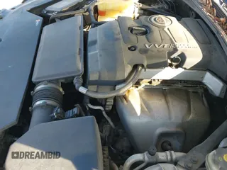 ✅ 2014 Cadillac ATS Standard RWD • VIN: 1G6AA5RA1E0104839 • Lot: 42383432. Wystawiony na IAAI z przebiegiem 142 701 mil. Bezpłatny archiwum sprzedaży aukcyjnych z USA i szczegółowy raport historii pojazdu na DreamBid. Zdjęcie 12.