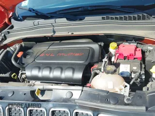 ✅ 2020 Jeep Renegade Sport • VIN: ZACNJBAB4LPL09383 • Лот: 43014191. Опубликован ранее на IAAI с пробегом 80 911 миль. Бесплатный доступ к архиву аукционных продаж из США и подробный отчёт об истории автомобиля на DreamBid. Изображение 19.