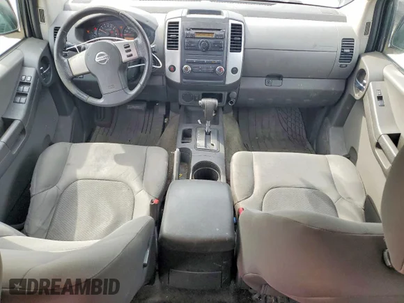✅ 2010 Nissan Xterra S • VIN: 5N1AN0NU3AC524398 • Lot: 53748806. Wystawiony na Copart z przebiegiem 141 049 mil. Bezpłatny archiwum sprzedaży aukcyjnych z USA i szczegółowy raport historii pojazdu na DreamBid. Zdjęcie 8.
