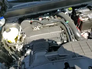 ✅ 2025 Ford Maverick XLT • VIN: 3FTTW8JA0SRA35299 • Lot: 85574705. Listed on Copart with 2,848 mi. Free auction sales archive from the USA and detailed vehicle history report at DreamBid. Image 13.