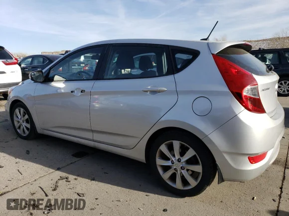 ✅ 2014 Hyundai Accent SE • VIN: KMHCU5AE7EU169078 • Лот: 84615974. Опубликован ранее на Copart с пробегом 99 138 миль. Бесплатный доступ к архиву аукционных продаж из США и подробный отчёт об истории автомобиля на DreamBid. Изображение 2.
