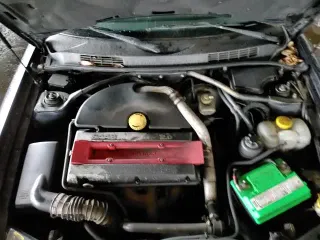 ✅ 1997 Saab 900 SE • VIN: YS3DF35N6V2052503 • Lot: 84914574. Listed on Copart with 169,980 mi. Free auction sales archive from the USA and detailed vehicle history report at DreamBid. Image 13.