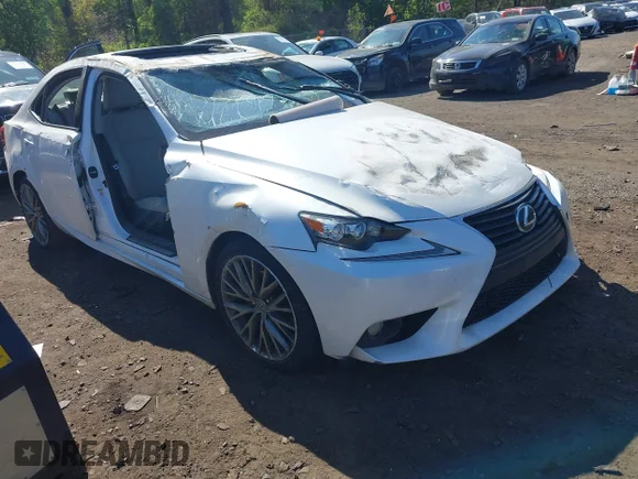 ✅ 2014 Lexus IS 250 • VIN: JTHCF1D28E5011639 • Lot: 45060717. Wystawiony na IAAI z przebiegiem 146 441 mil. Bezpłatny archiwum sprzedaży aukcyjnych z USA i szczegółowy raport historii pojazdu na DreamBid. Zdjęcie 1.