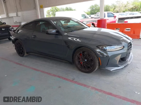 ✅ 2024 BMW M4 Competition • VIN: WBS33AZ00RCN69786 • Lot: 42279460. Wystawiony na IAAI z przebiegiem 8 614 mil. Bezpłatny archiwum sprzedaży aukcyjnych z USA i szczegółowy raport historii pojazdu na DreamBid. Zdjęcie 1.