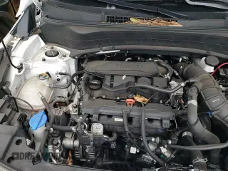 ✅ 2024 Kia Seltos SX • VIN: KNDETCA76R7478681 • Lot: 80679615. Listed on Copart with 31,353 mi. Free auction sales archive from the USA and detailed vehicle history report at DreamBid. Image 14.