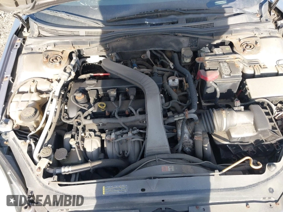 ✅ 2007 Ford Fusion SE • VIN: 3FAHP07Z37R230859 • Lot: 44992241. Wystawiony na IAAI z przebiegiem Nie podano. Bezpłatny archiwum sprzedaży aukcyjnych z USA i szczegółowy raport historii pojazdu na DreamBid. Zdjęcie 10.