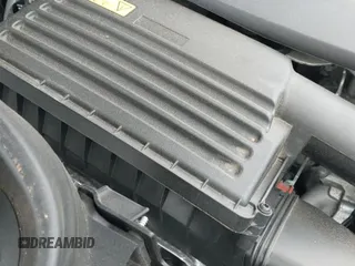 ✅ 2019 Mercedes-Benz GLC 300 • VIN: WDC0G4KBXKF586721 • Lot: 42883255. Wystawiony na IAAI z przebiegiem 35 281 mil. Bezpłatny archiwum sprzedaży aukcyjnych z USA i szczegółowy raport historii pojazdu na DreamBid. Zdjęcie 17.