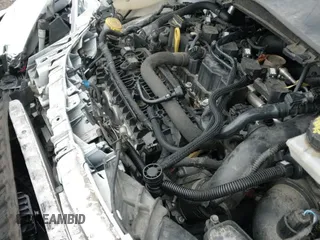 ✅ 2019 Ford Escape SE • VIN: 1FMCU9GD0KUB22962 • Lot: 43624487. Listed on IAAI with 80,842 mi. Free auction sales archive from the USA and detailed vehicle history report at DreamBid. Image 19.