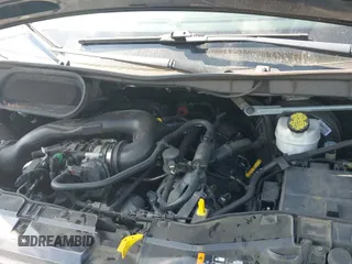 ✅ 2020 Ford Transit Cargo • VIN: 1FTYE1Y86LKA27345 • Lot: 42577599. Wystawiony na IAAI z przebiegiem 67 182 mil. Bezpłatny archiwum sprzedaży aukcyjnych z USA i szczegółowy raport historii pojazdu na DreamBid. Zdjęcie 18.