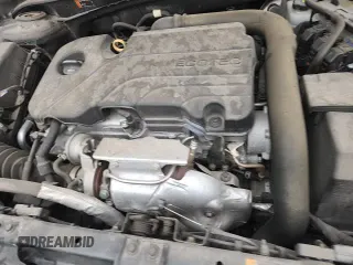 ✅ 2018 Chevrolet Malibu LT • VIN: 1G1ZD5ST9JF176911 • Lot: 86437605. Wystawiony na Copart z przebiegiem 62 234 mil mil. Skorzystaj z bezpłatnego archiwum sprzedaży aukcyjnych z USA i zobacz szczegółowy raport historii pojazdu na DreamBid. Zdjęcie 15.