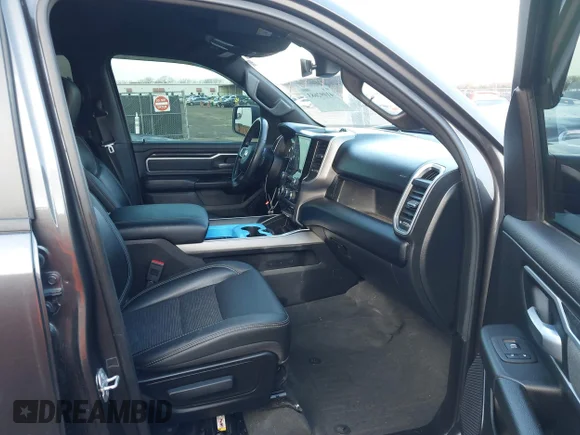 ✅ 2022 Ram 1500 Big Horn • VIN: 1C6SRFFT9NN388463 • Lot: 41092683. Wystawiony na IAAI z przebiegiem 225 407 mil. Bezpłatny archiwum sprzedaży aukcyjnych z USA i szczegółowy raport historii pojazdu na DreamBid. Zdjęcie 5.