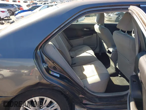 ✅ 2012 Toyota Camry SE • VIN: 4T1BF1FK9CU049387 • Лот: 44385303. Опубликован ранее на IAAI с пробегом 174 108 миль. Бесплатный доступ к архиву аукционных продаж из США и подробный отчёт об истории автомобиля на DreamBid. Изображение 8.