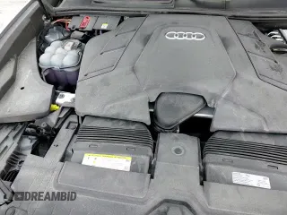 ✅ 2019 Audi Q8 Prestige • VIN: WA1CVAF11KD018324 • Лот: 69169935. Опубликован ранее на Copart с пробегом 60 832 миль. Бесплатный доступ к архиву аукционных продаж из США и подробный отчёт об истории автомобиля на DreamBid. Изображение 14.