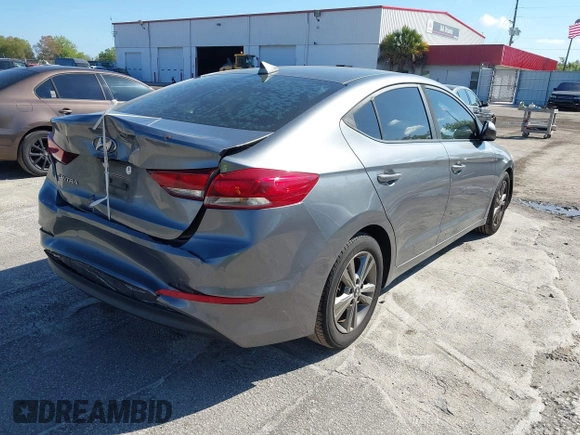 ✅ 2018 Hyundai Elantra SEL • VIN: 5NPD84LFXJH376629 • Lot: 44591482. Wystawiony na IAAI z przebiegiem 139 674 mil. Bezpłatny archiwum sprzedaży aukcyjnych z USA i szczegółowy raport historii pojazdu na DreamBid. Zdjęcie 4.