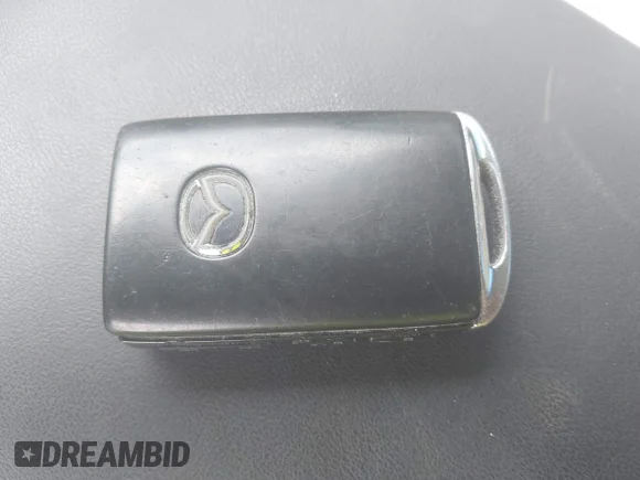 ✅ 2020 Mazda 3 Premium • VIN: 3MZBPAEM6LM116386 • Lot: 45219735. Listed on IAAI with 109,806 mi. Free auction sales archive from the USA and detailed vehicle history report at DreamBid. Image 11.