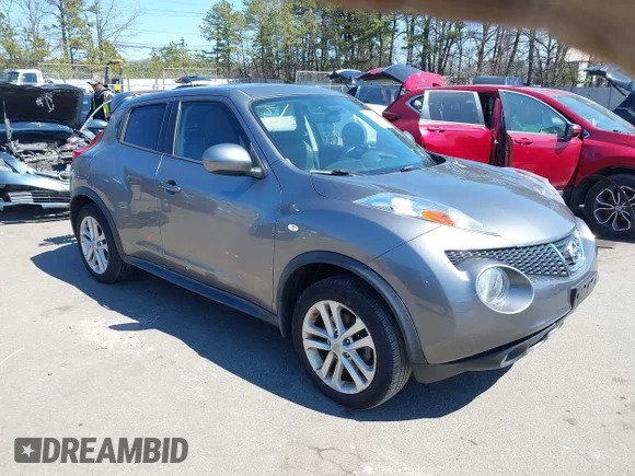 ✅ 2014 Nissan Juke SV • VIN: JN8AF5MV8ET357295 • Lot: 44794868. Listed on IAAI with 106,595 mi. Free auction sales archive from the USA and detailed vehicle history report at DreamBid. Image 1.
