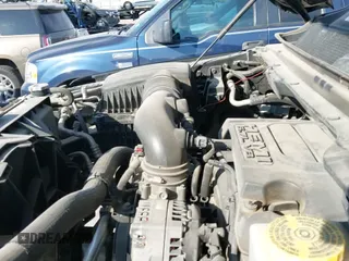 ✅ 2019 Ram 1500 Laramie • VIN: 1C6SRFJT4KN546016 • Lot: 43396707. Listed on IAAI with 92,637 mi. Free auction sales archive from the USA and detailed vehicle history report at DreamBid. Image 18.