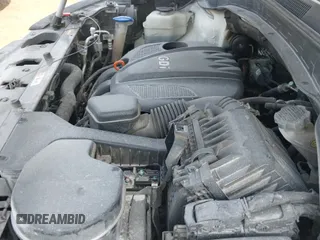 ✅ 2014 Hyundai Santa Fe • VIN: 5XYZU3LB1EG191178 • Lot: 43259890. Wystawiony na IAAI z przebiegiem 130 072 mil. Bezpłatny archiwum sprzedaży aukcyjnych z USA i szczegółowy raport historii pojazdu na DreamBid. Zdjęcie 12.