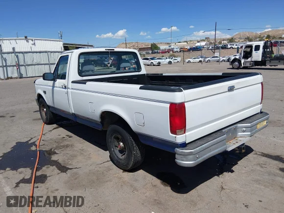 ✅ 1994 Ford F-150 • VIN: 1FTDF15Y0RNA45251 • Лот: 44914122. Опубліковано раніше на IAAI з пробігом 132 892 миль. Безкоштовний доступ до архіву аукціонних продажів зі США та докладний звіт про історію автомобіля на DreamBid. Зображення 3.