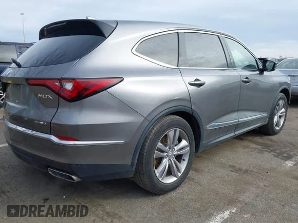 ✅ 2023 Acura MDX • VIN: 5J8YE1H32PL018664 • Lot: 44145009. Wystawiony na IAAI z przebiegiem 28 141 mil. Bezpłatny archiwum sprzedaży aukcyjnych z USA i szczegółowy raport historii pojazdu na DreamBid. Zdjęcie 4.
