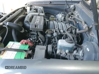 ✅ 2006 Toyota Tundra SR5 • VIN: 5TBDT44106S504646 • Lot: 43669246. Listed on IAAI with 227,009 mi. Free auction sales archive from the USA and detailed vehicle history report at DreamBid. Image 19.